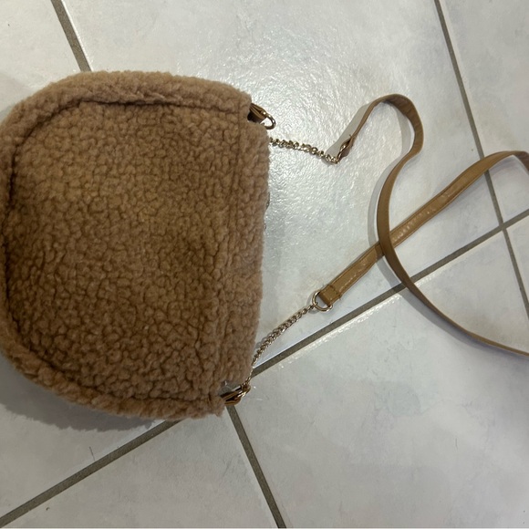 Claire’s reindeer kids purse - new with tags - Picture 2 of 3